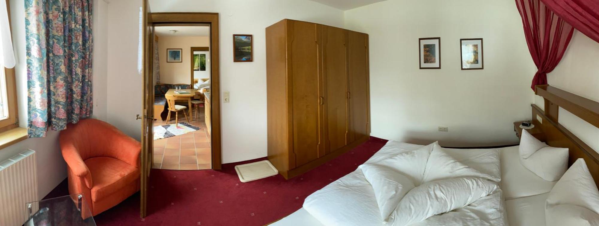 Landhaus Engadin เนาดาส ภายนอก รูปภาพ